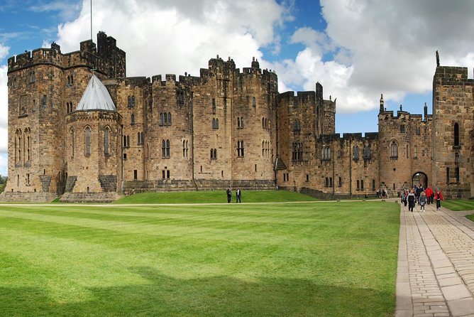 1 Day Alnwick Castle, Holy Island & Scottish Borders - Holy Island: Lindisfarne Priory and Castle when the tide allows