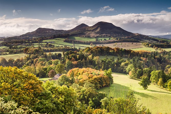 1 Day Alnwick Castle, Holy Island & Scottish Borders - The Edinburgh start and what to expect from the coach
