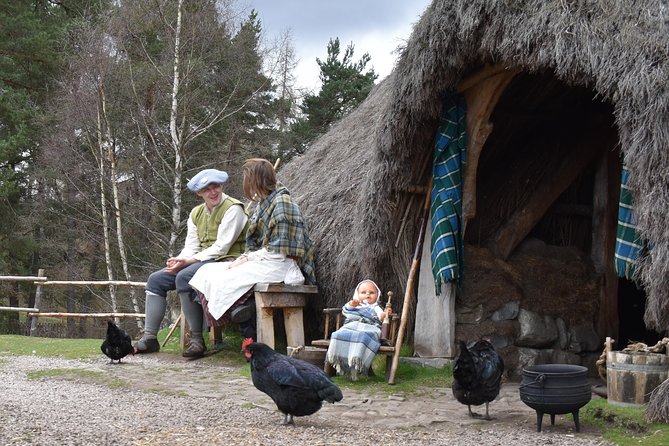 2-Day Outlander Experience Small Group Tour from Edinburgh - Day 1: Castles, Fort William, Lallybroch, and a Fast Pass Through Glencoe and Loch Ness