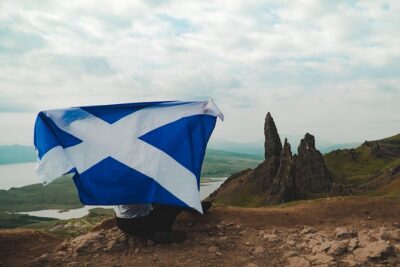 3-Day Budget Backpacker Isle of Skye and the Highlands Tour from Edinburgh - Day 1: Callander, Glencoe and Fort William, then Portree boots-on-the-ground