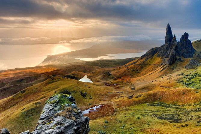 3 Day - Isle of Skye, Loch Ness & Glenfinnan Tour from Edinburgh - How the guide and small-group setup changes the trip