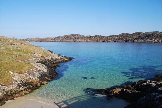6-Day Outer Hebrides and Isle of Skye Small-Group Tour from Edinburgh - Eilean Donan, Ben Nevis, and Glencoe: the Highland finale back to Edinburgh