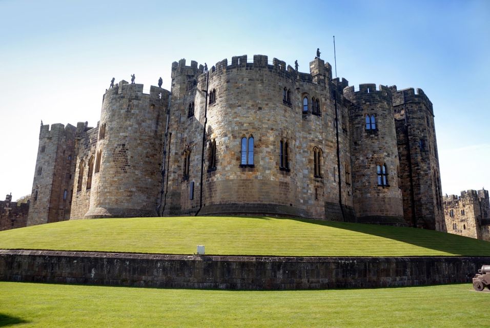 Alnwick Castle and Scottish Borders Tour from Edinburgh - Alnwick Castle and Gardens: the star stop for adults and kids