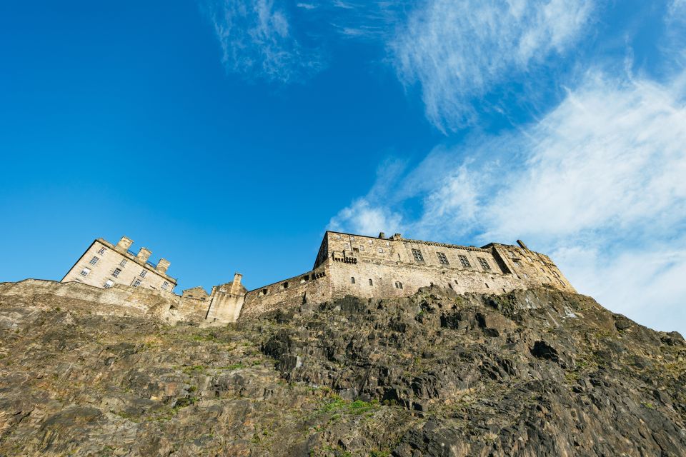 Edinburgh: 3-Hour Guided Walking Tour - Edinburgh Castle at a distance: strong lessons without entry tickets