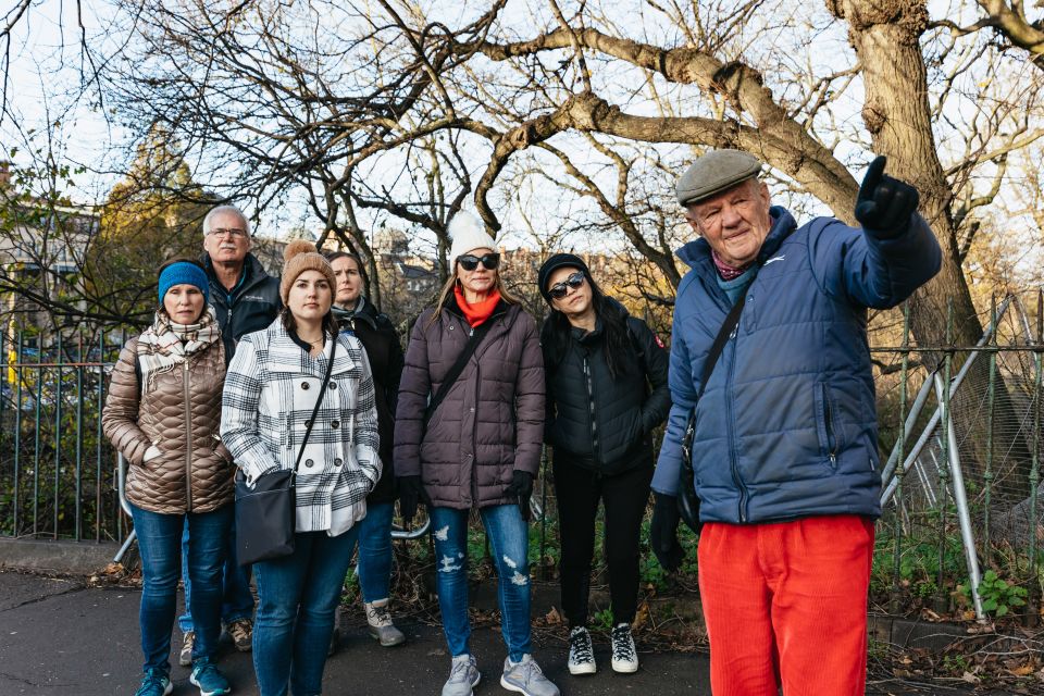 Edinburgh: 3-Hour Guided Walking Tour - Grassmarket and the nearby courts: where Edinburgh gets real