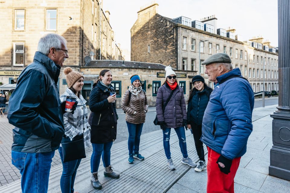 Edinburgh: 3-Hour Guided Walking Tour - Princes Street Gardens, Waverley Station, and the Scott Monument finish