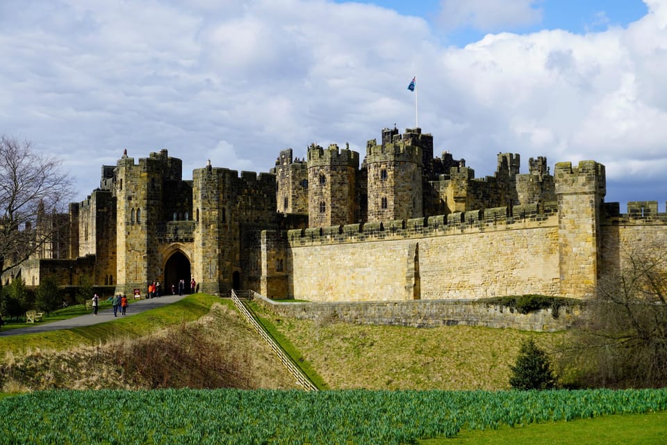 Edinburgh: Bamburgh Castle, Northumberland and Alnwick Trip - Key highlights worth your attention
