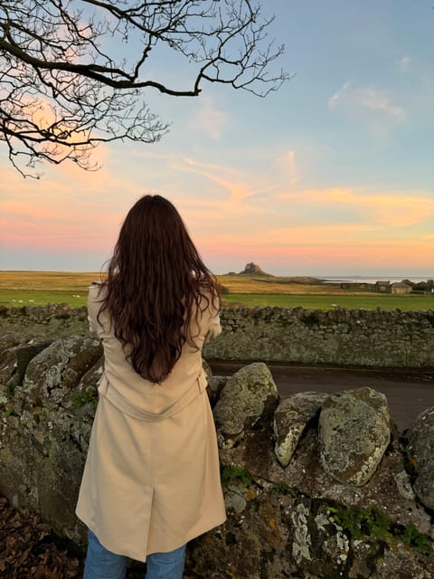 Edinburgh: Bamburgh Castle, Northumberland and Alnwick Trip - Bamburgh Castle: a major inhabited fortress you can feel
