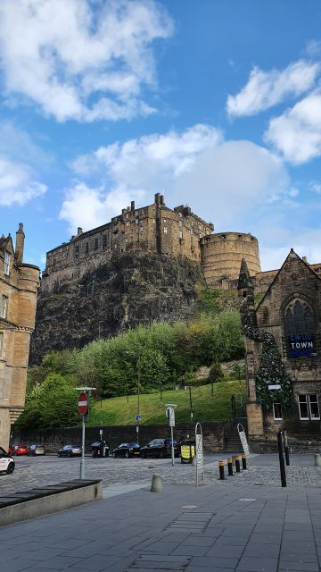 Edinburgh Castle: 120-Minute In-Depth Tour with Expert Guide - Key highlights you’ll actually feel on the ground