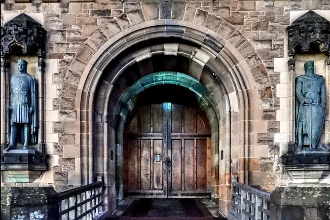 Edinburgh Castle Guided Tour - Tickets Included - Edinburgh Castle Grounds Tour: Chapel, Mons Meg, Great Hall, Crown Jewels