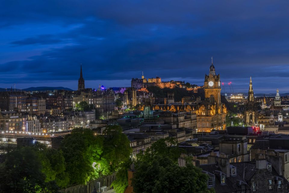 Edinburgh: Dark Secrets of the Old Town Ghost Walking Tour - Burke and Hare: The Westport Murderers and the Corpse Trade