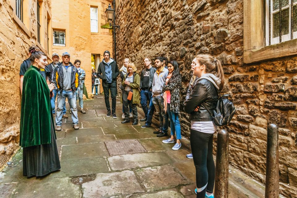 Edinburgh: Evening Underground Ghost Tour - Comfort and safety: narrow steps and dark indoor footing