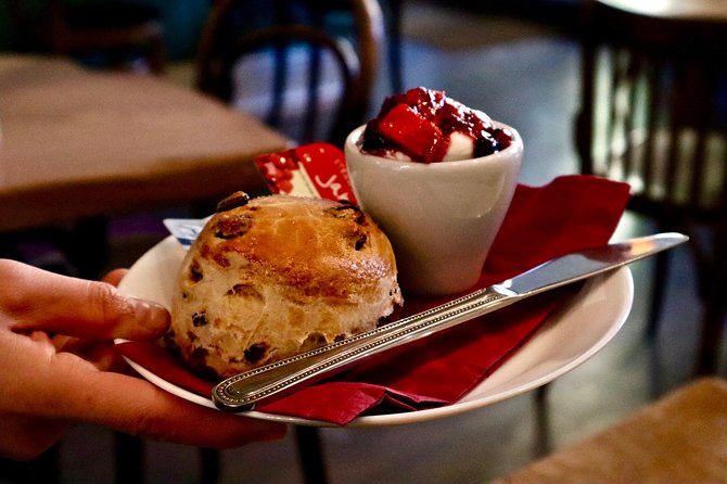 Edinburgh Food Tour with Scotch, Haggis, a Secret Dish & More - Price and time: is $134.81 worth it?