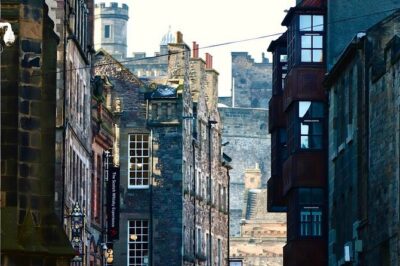 Edinburgh Food Tour with Scotch, Haggis, a Secret Dish & More - Grassmarket: pubs, views, and your first serious Scottish bite