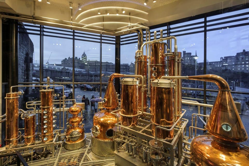 Edinburgh: Gin Distillery Tour and Tasting - Starting at The Arches: where the Edinburgh gin experience kicks off