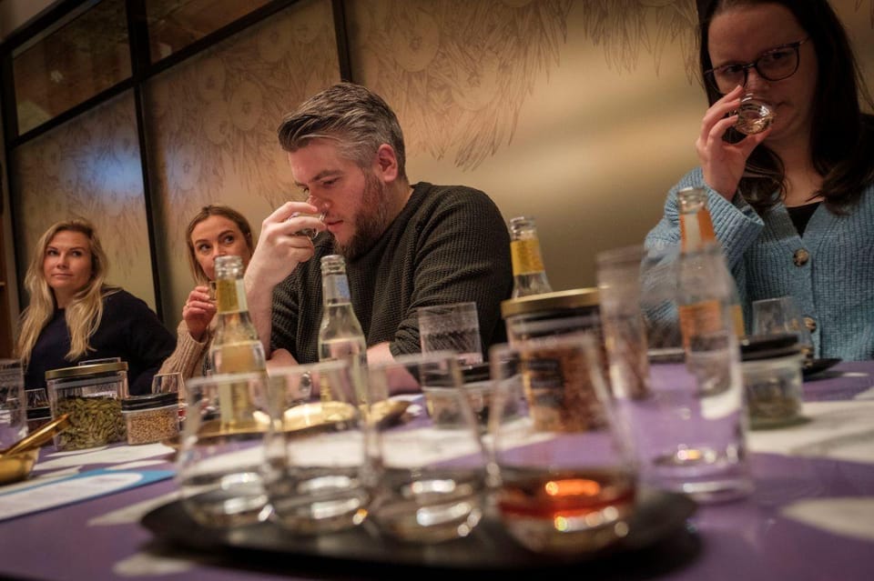 Edinburgh: Gin Distillery Tour and Tasting - Quick practical tips before you go