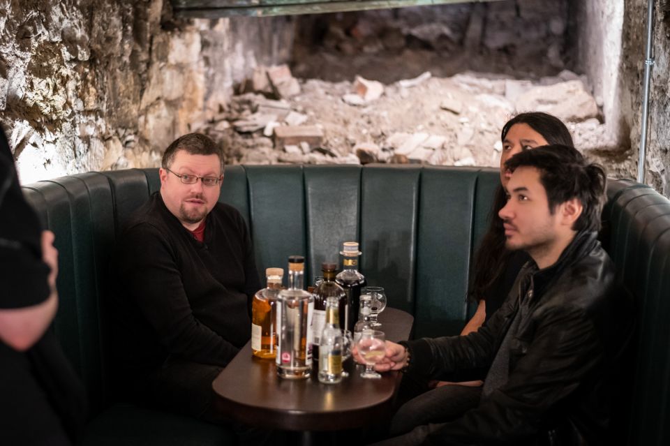 Edinburgh: Gin Tasting at Underground Venue - Key highlights before you go