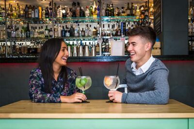 Edinburgh: Guided Gin Tasting at 56 North Distillery - Presentation time: how your guide explains gin