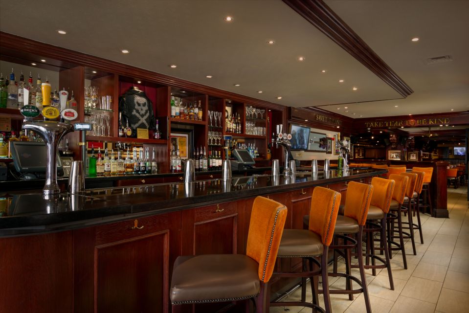 Edinburgh: Hard Rock Cafe with Set Menu for Lunch or Dinner - Service and Pace: Priority Seating, Helpful Staff, and a Few Real-World Caveats