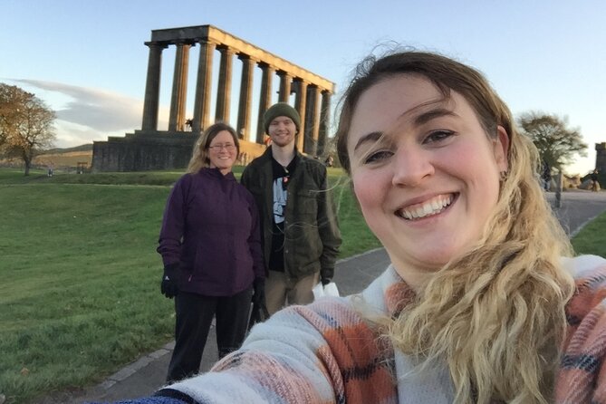 Edinburgh Highlights & Hidden Gems: Private Tour with a Local - Where you meet and how the day usually flows
