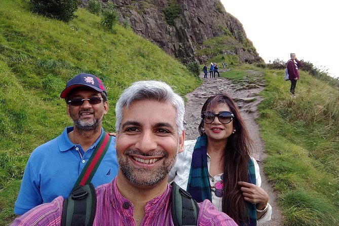 Edinburgh Highlights & Hidden Gems: Private Tour with a Local - Arthur’s Seat hike: a high view without paying for a city tour bus