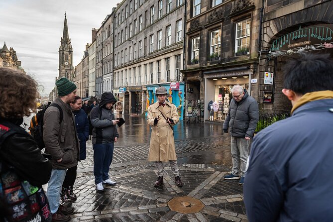 Edinburgh Historical Gems Tour with Whisky & Local Flavours - The tastings: tablet, haggis, and a whisky dram (and why it feels like real value)