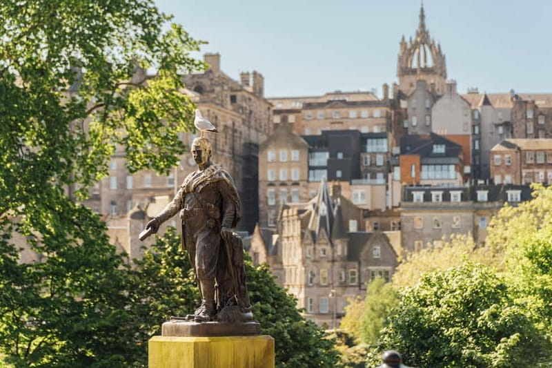 Edinburgh: Hop-On, Hop-Off Bus Tour City & Britannia Combo - Key Highlights to Know Before You Go