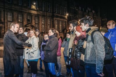 Edinburgh: Late-Night Underground Vaults Terror Tour - The 75-minute route: Royal Mile wynds, South Bridge vaults, and torture exhibits