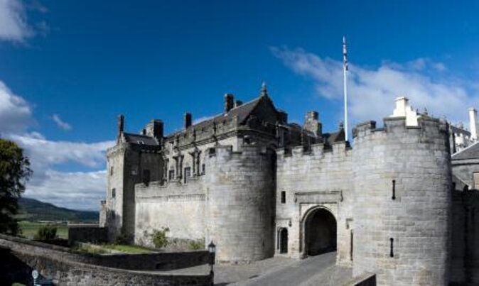 Edinburgh: Loch Lomond, Stirling Castle and the Kelpies Day Tour - The Kelpies and The Helix: Scotland’s Myth in 15 Minutes