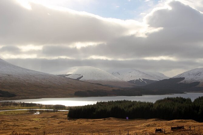 Edinburgh: Loch Ness, Glen Coe & Highlands Private Tour - Kelpies and Rannoch Moor: a moody start without a stop