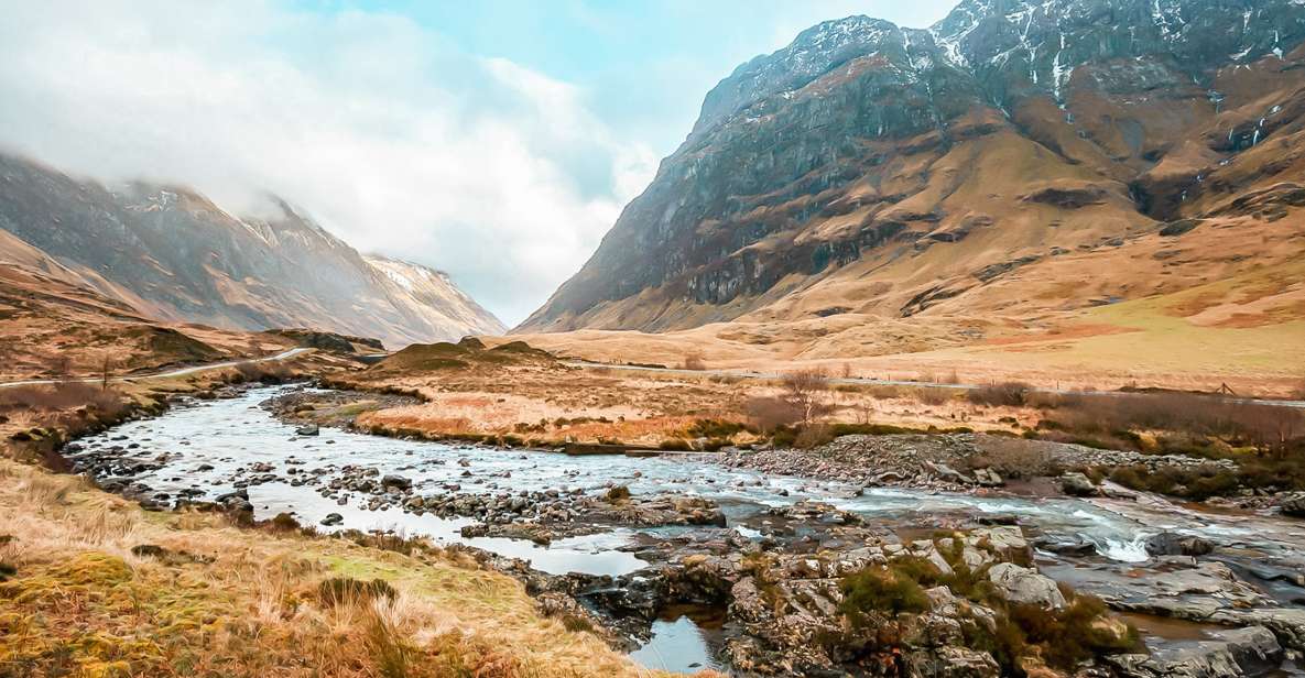 Edinburgh: Loch Ness, Glencoe & the Scottish Highlands Tour - Callander Coffee Stop and Possible Hairy Coos Moments