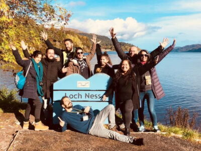 Edinburgh: Loch Ness, Inverness & Highlands Tour in Spanish - From St Andrew’s House to Kilmahog: the Hairy Cows moment