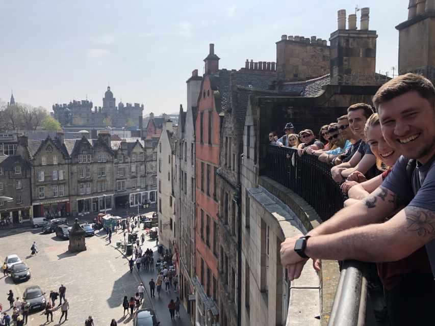 Edinburgh: Mountebank Comedy Walk - Why a stand-up comedian makes Edinburgh history stick