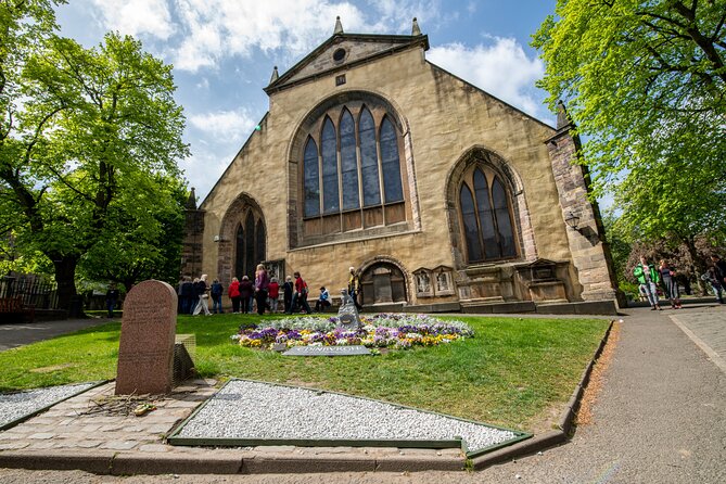 Edinburgh Old Town: Historical Guided Walking Tour - Old Town in Two Hours: the real payoff