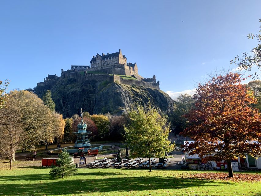 Edinburgh: Old Town History Walking Tour - Old Town in two hours: why this walk works