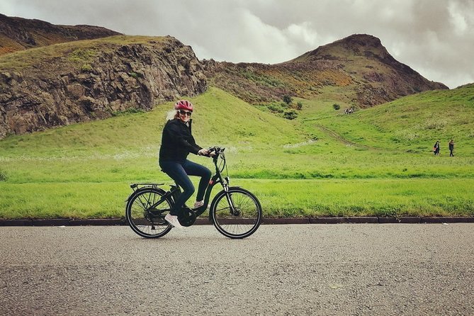 Edinburgh Sky to Sea Bike or E-Bike Tour with Transfer by TBC - E-bike vs manual bike: how the hills really feel