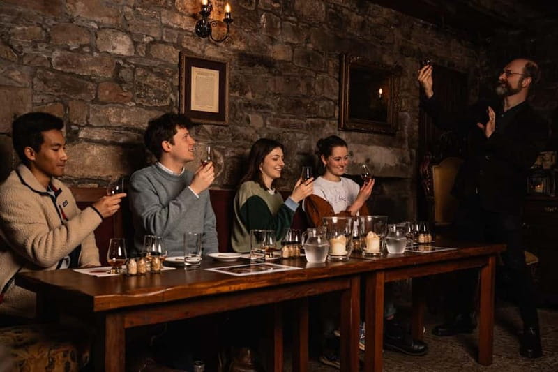 Edinburgh: Small-Group History of Whisky Tour with Tasting - Where the Tour Starts on Edinburgh’s Royal Mile