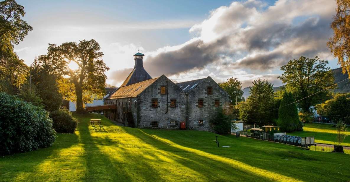 Edinburgh: Ultimate Whisky Experience - Leaving Edinburgh for the Highlands: the drive is part of the show