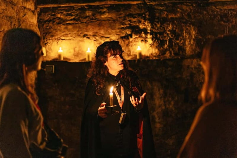 Edinburgh: Underground Vaults Evening Ghost Tour with Whisky - Who This Tour Suits Best (and Who Should Skip It)