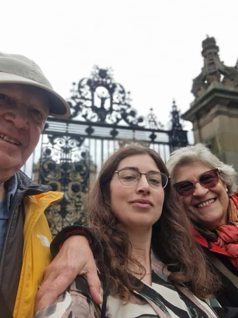 Edinburgh Welcome Tour: Private Tour with a Local - Key highlights worth planning for