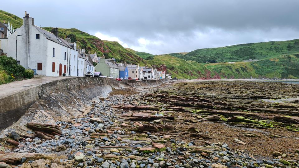 From Aberdeen: Coastal Villages of Aberdeenshire Tour - From Rosemount Viaduct to the “real” Aberdeenshire coast