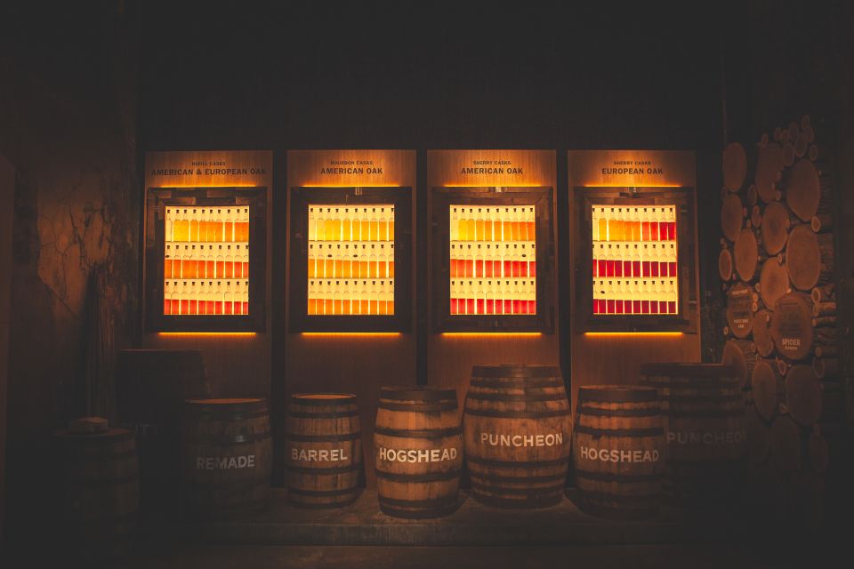 From Edinburgh: Discovering Malt Whisky Day Tour with Entry - Stirling Castle in a Short Stop: Quick Photos, Big History Mood