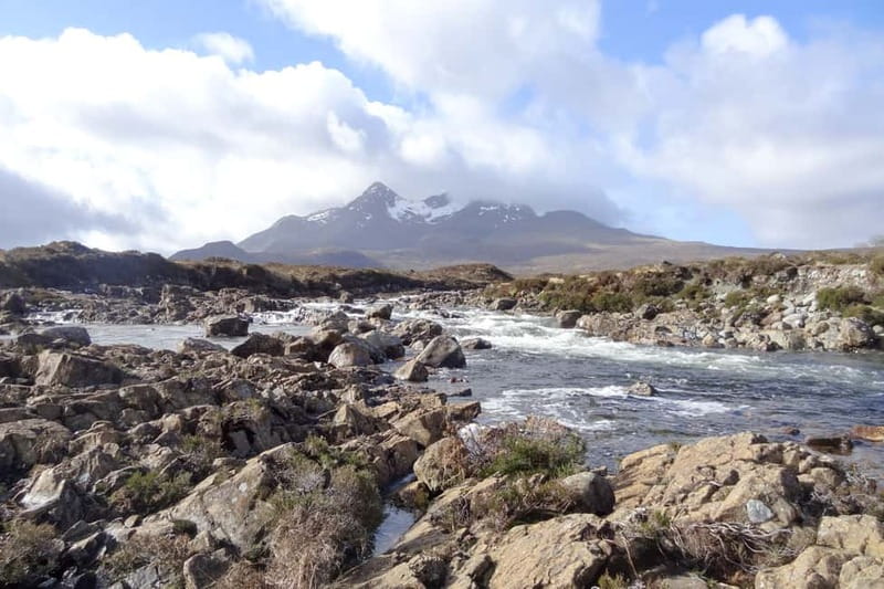 From Edinburgh: Isle of Skye & Highlands 3-Day Guided Tour - Transport comfort, motion sickness, and what to pack for Highland roads
