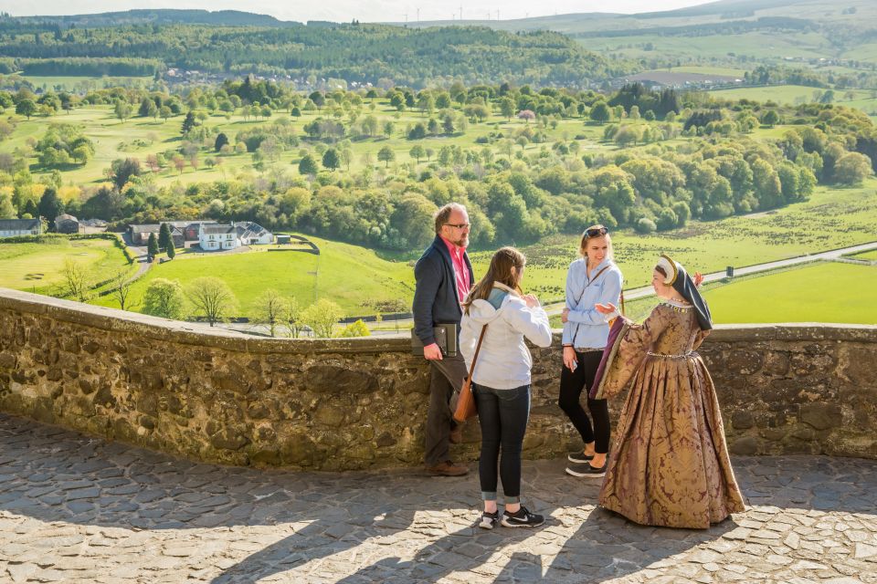 From Edinburgh: Loch Lomond, Kelpies & Stirling Castle Tour - Group Size and Comfort on a 9-Hour Clock