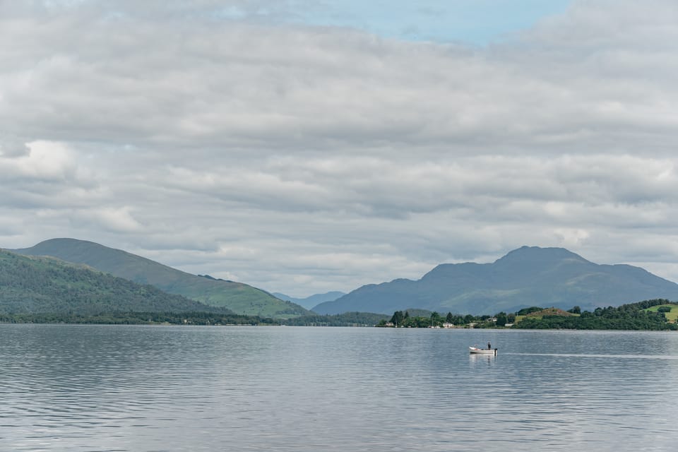 From Edinburgh: Loch Lomond, Stirling Castle & Kelpies Tour - Balloch and Loch Lomond Shores: flexible breaks with real views
