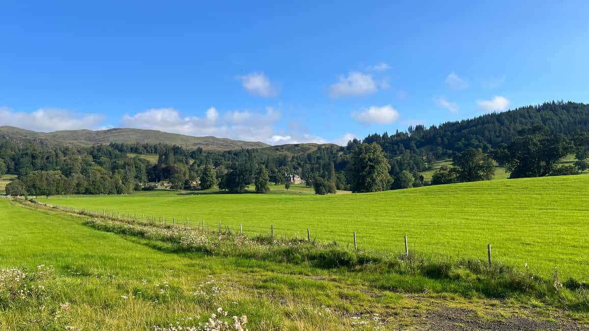 From Edinburgh: Loch Ness, Glencoe & The Highlands Day Trip - Fort William: Lunch Time, Ben Nevis Views, and Highland-Cow Charm