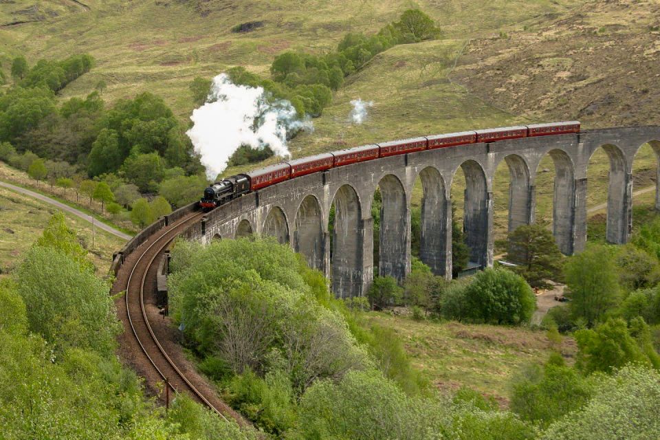 From Edinburgh: Magical Highlands Tour with Jacobite Train - Mallaig Break Time: Lunch Options and a Real Coastal Pause