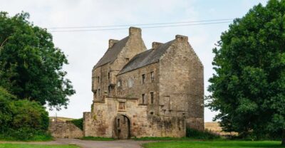 From Edinburgh: "Outlander" Filming Locations Explorer Tour - Midhope Castle and Lallybroch: where the day starts