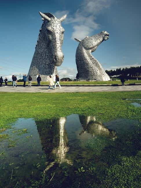 From Edinburgh: Stirling Castle, Kelpies and Loch Lomond - A long Highlands day that still feels organized
