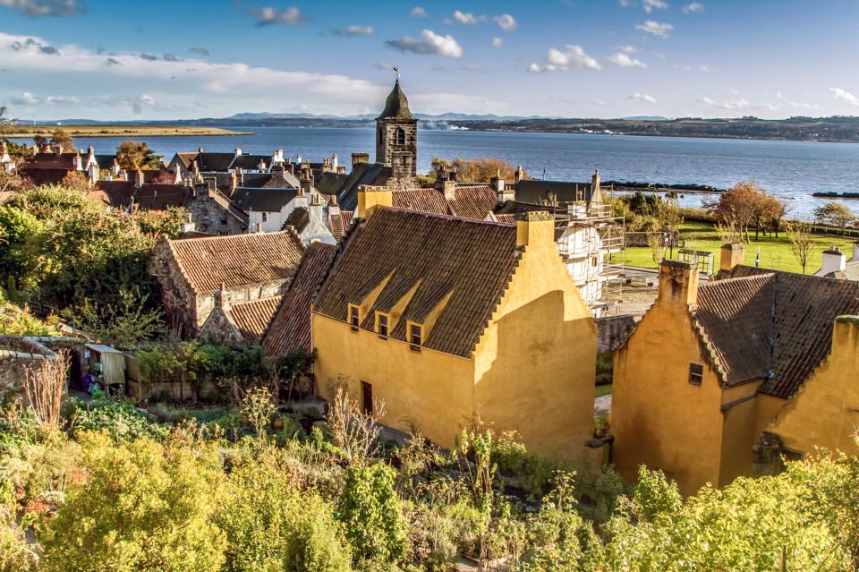 From Edinburgh: The Outlander Experience Guided Tour - Culross for Cranesmuir: Cobbles, Closer Streets, and Better Photo Angles